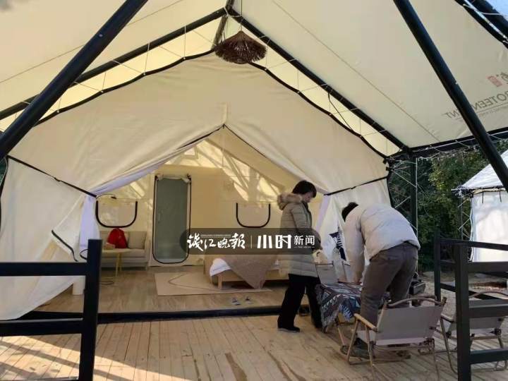 可席地而“睡”的新科技帐篷 宁波镇海九龙湖营地引入石墨烯电热地暖